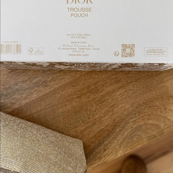 Dior Shimmering Gold Trousse Pouch - Picture 8 of 8